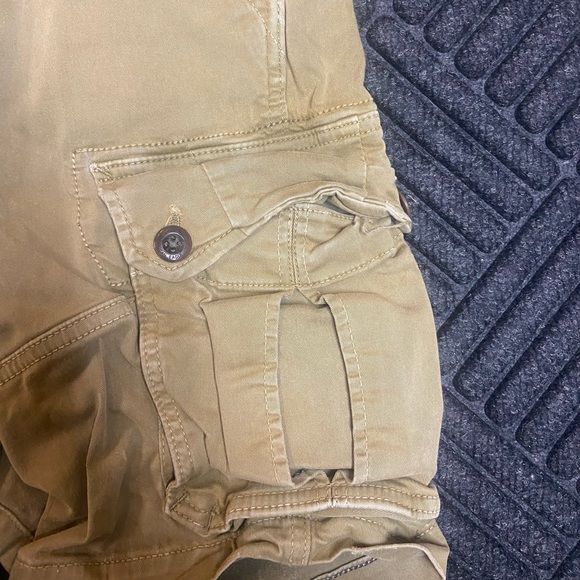 Shorts - Picture 5 of 5